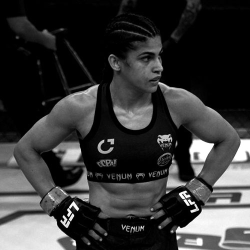 Michele Oliveira Atleta de MMA da Nova Uni o